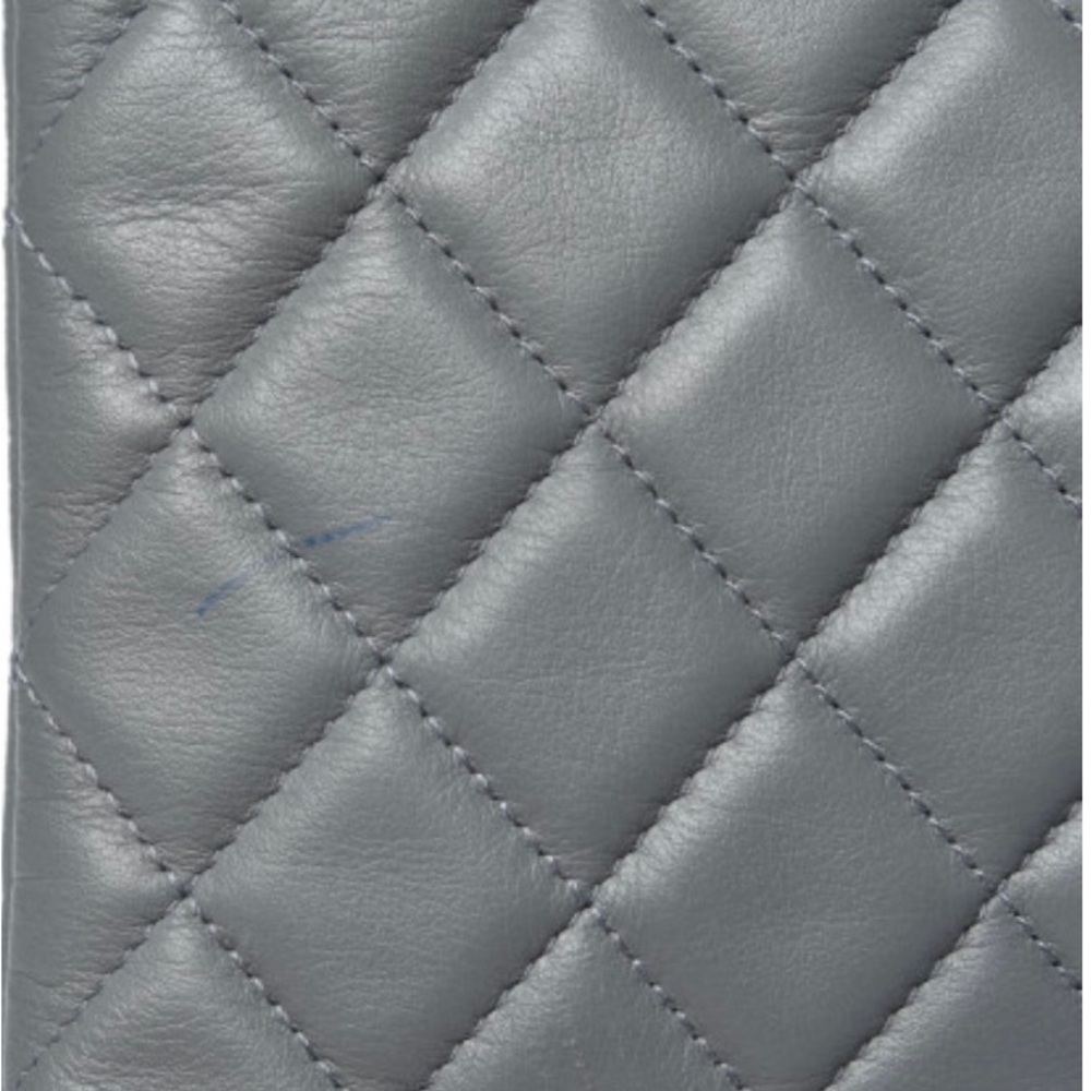 Chanel Boy Large grey O-case Clutch - Picture 8 of 11